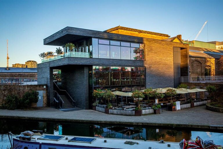 Lighterman Restaurant Review